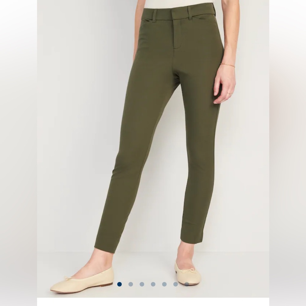 NWT Old Navy Pixie High Rise Pant